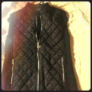 Jones New York Zipper Tank